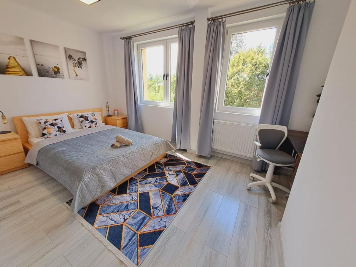 Limanowa Sunriser Apartment Kültér fotó
